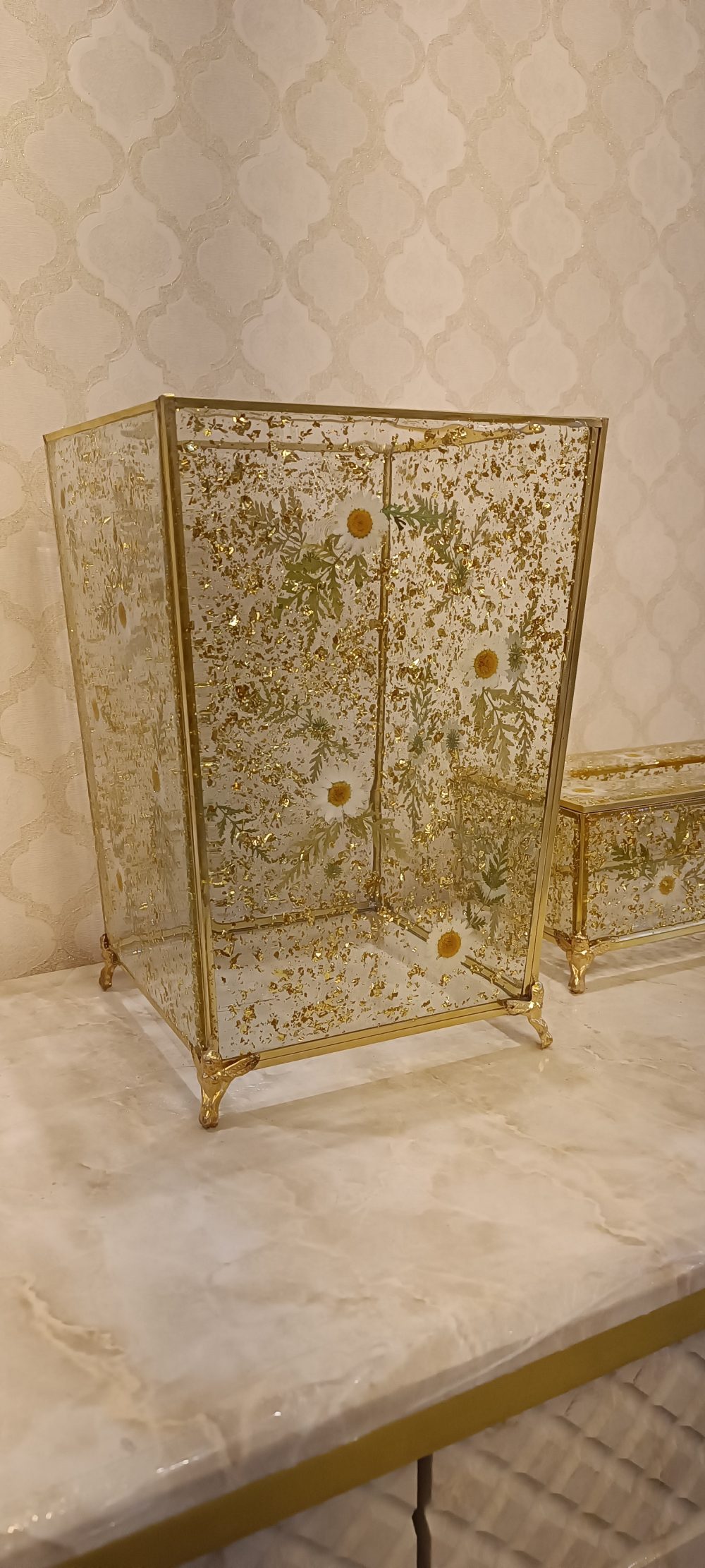 سطل و جادستمال