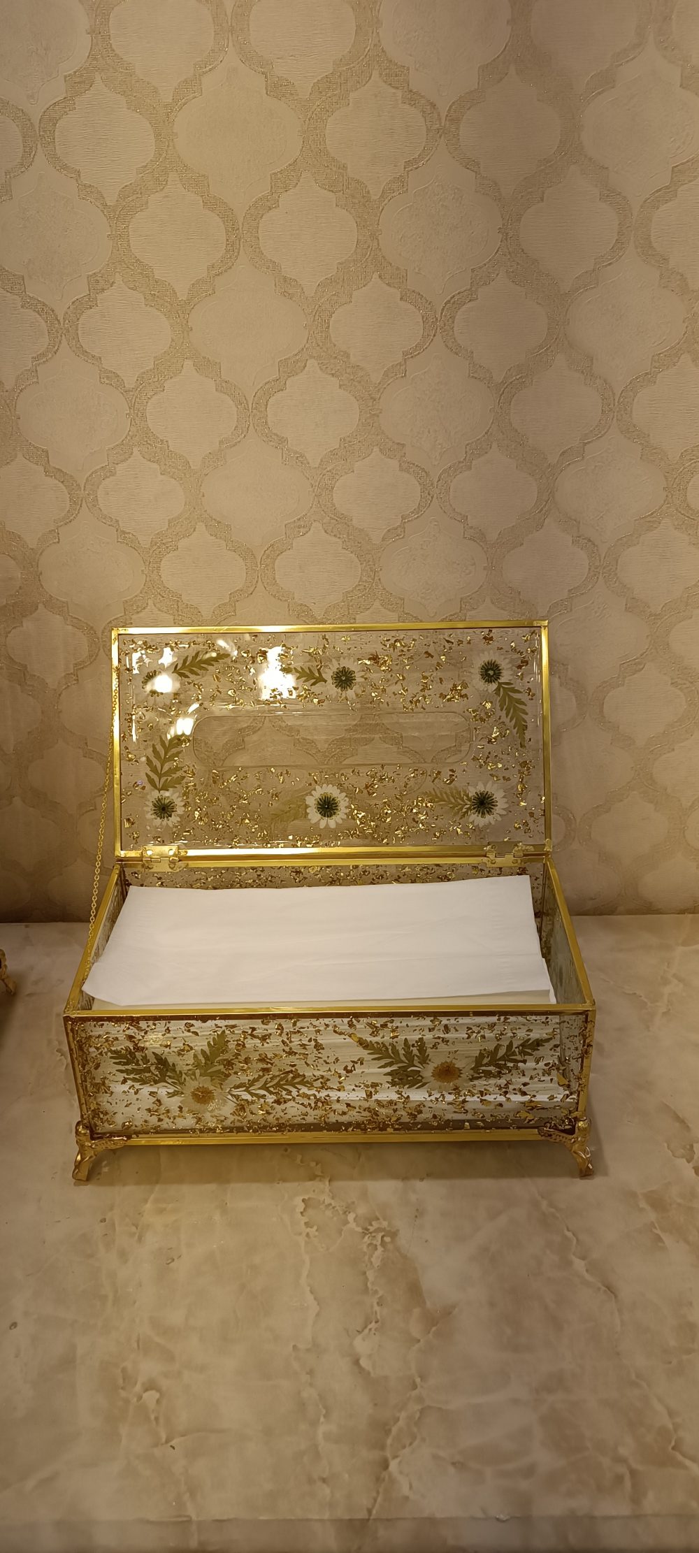 سطل وجادستمال کاغذی شیشه ای و گل بابونه - Image 3