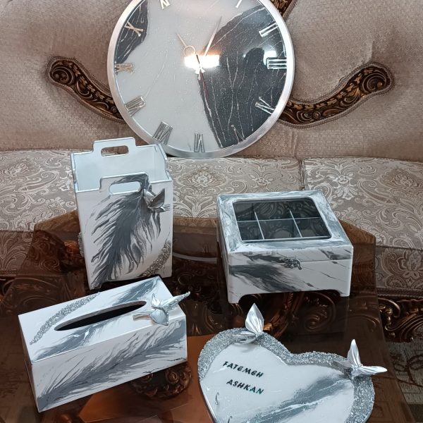 ست ساعت سطل و دستمال  و تیبگ و جاکلیدی