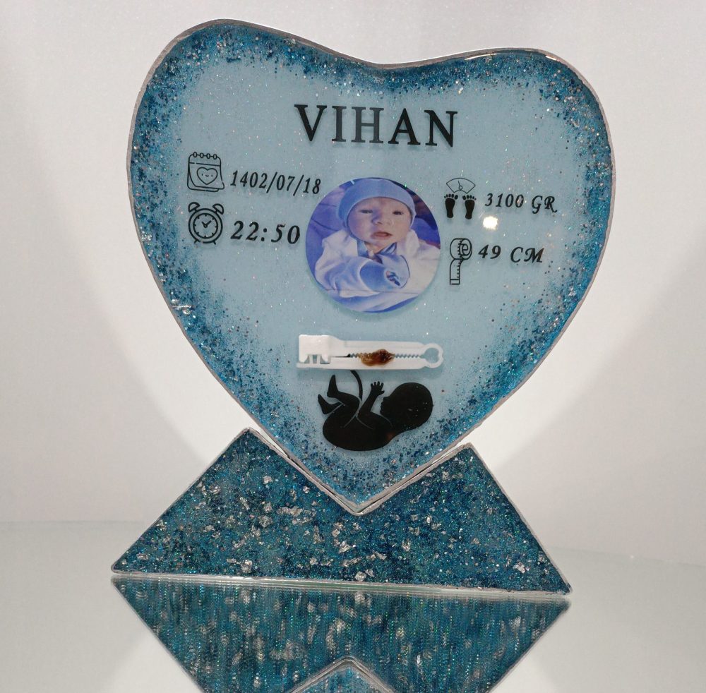 یادبود استند نوزاد