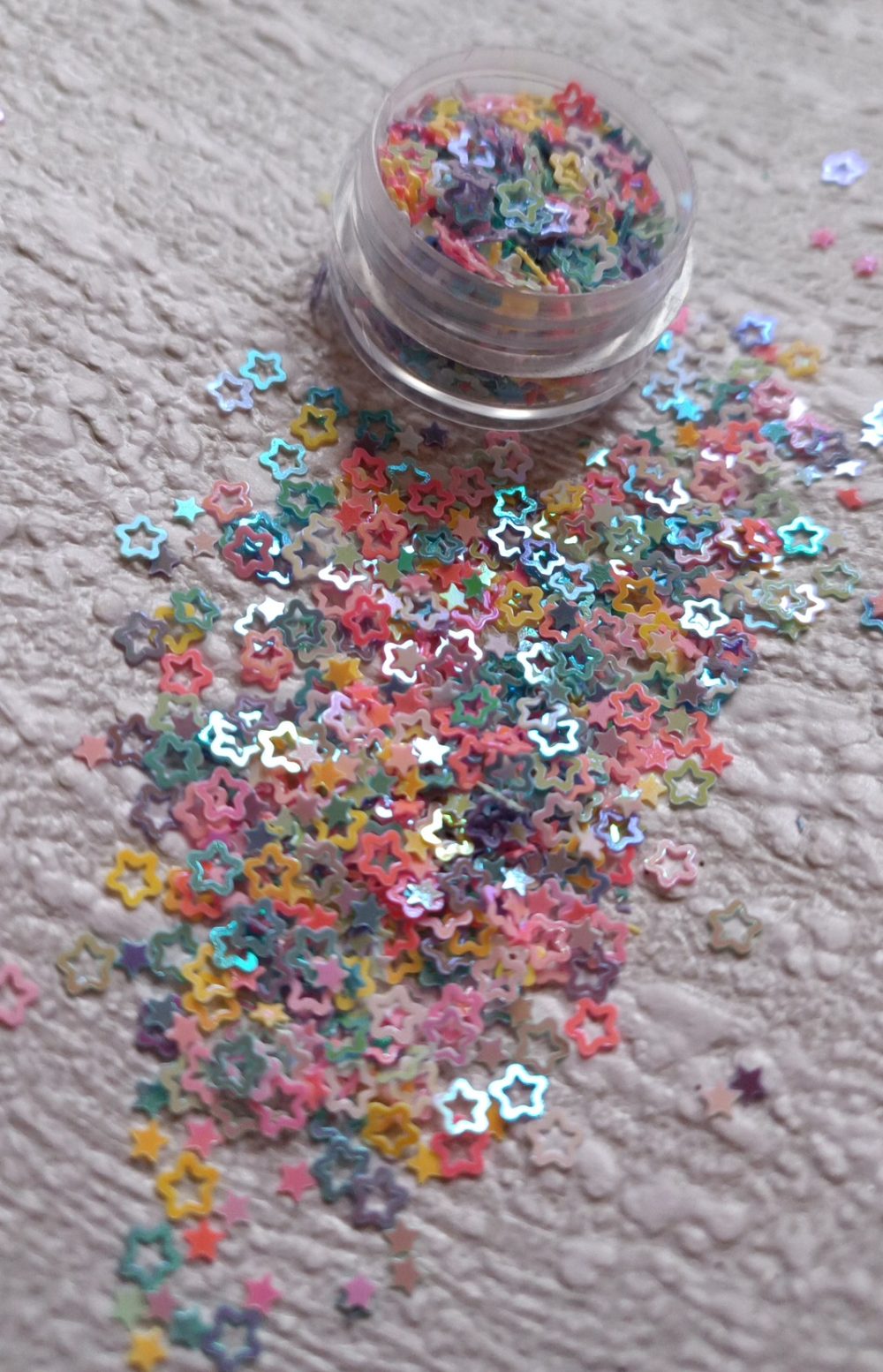 فیمو طرحدار