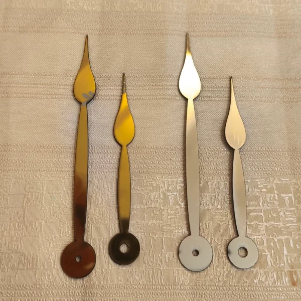 عقربه ساعت کوچک