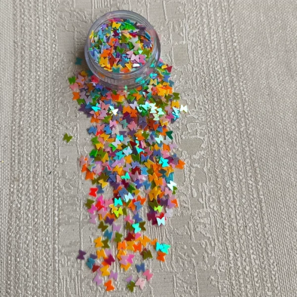 فیمو طرحدارپروانه