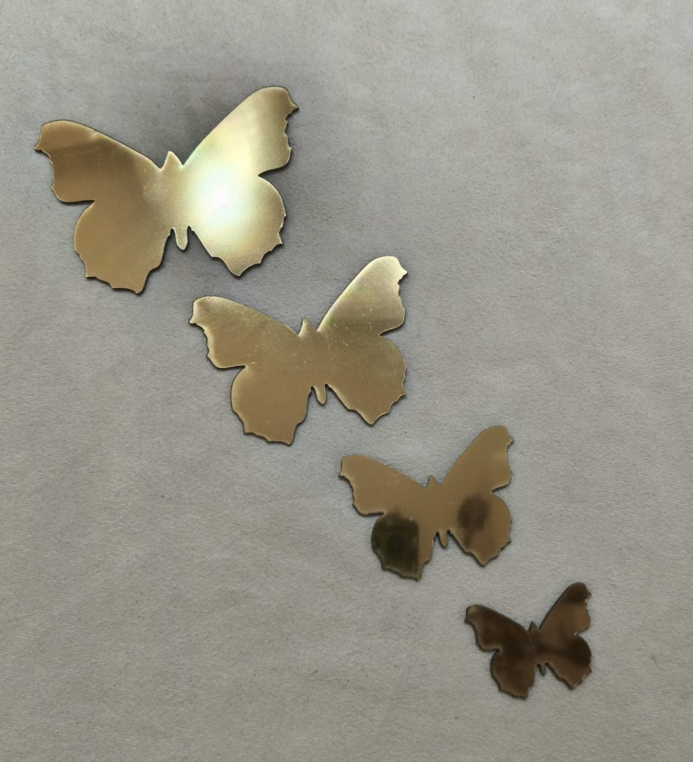 استیکرمولتی پروانه