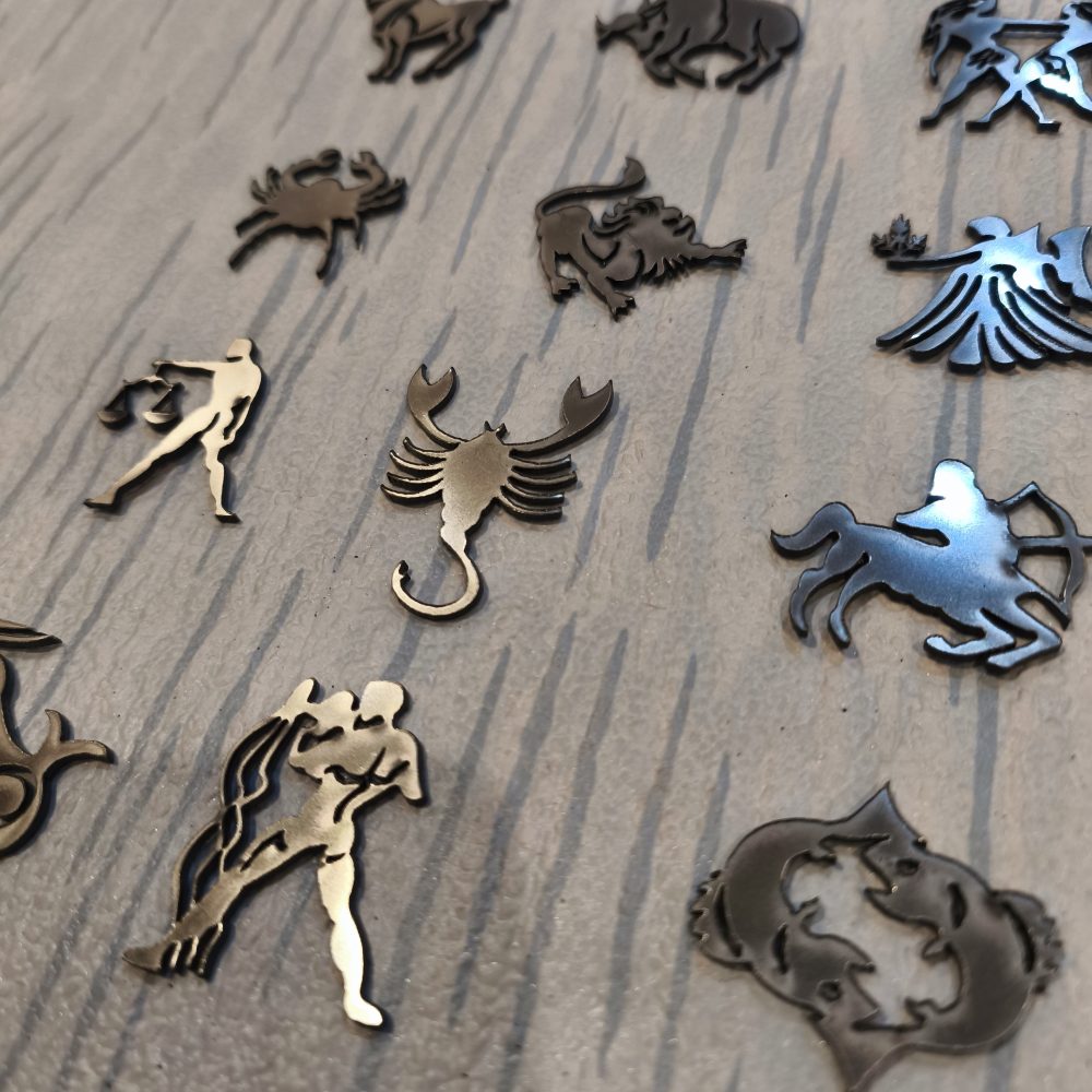 استیکرنمادماه تولد یونانی - Image 2