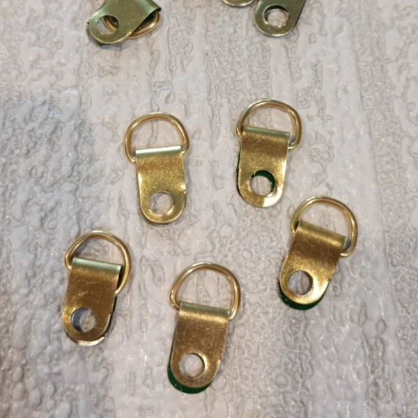 بست پشت قاب کوچک